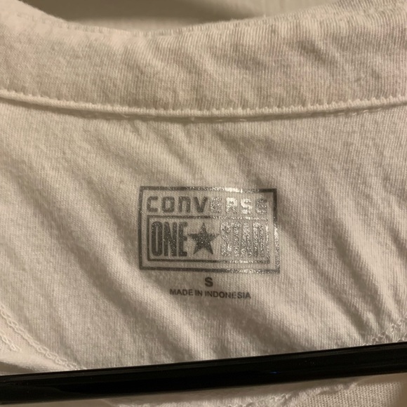 Women’s shirt - Picture 2 of 2